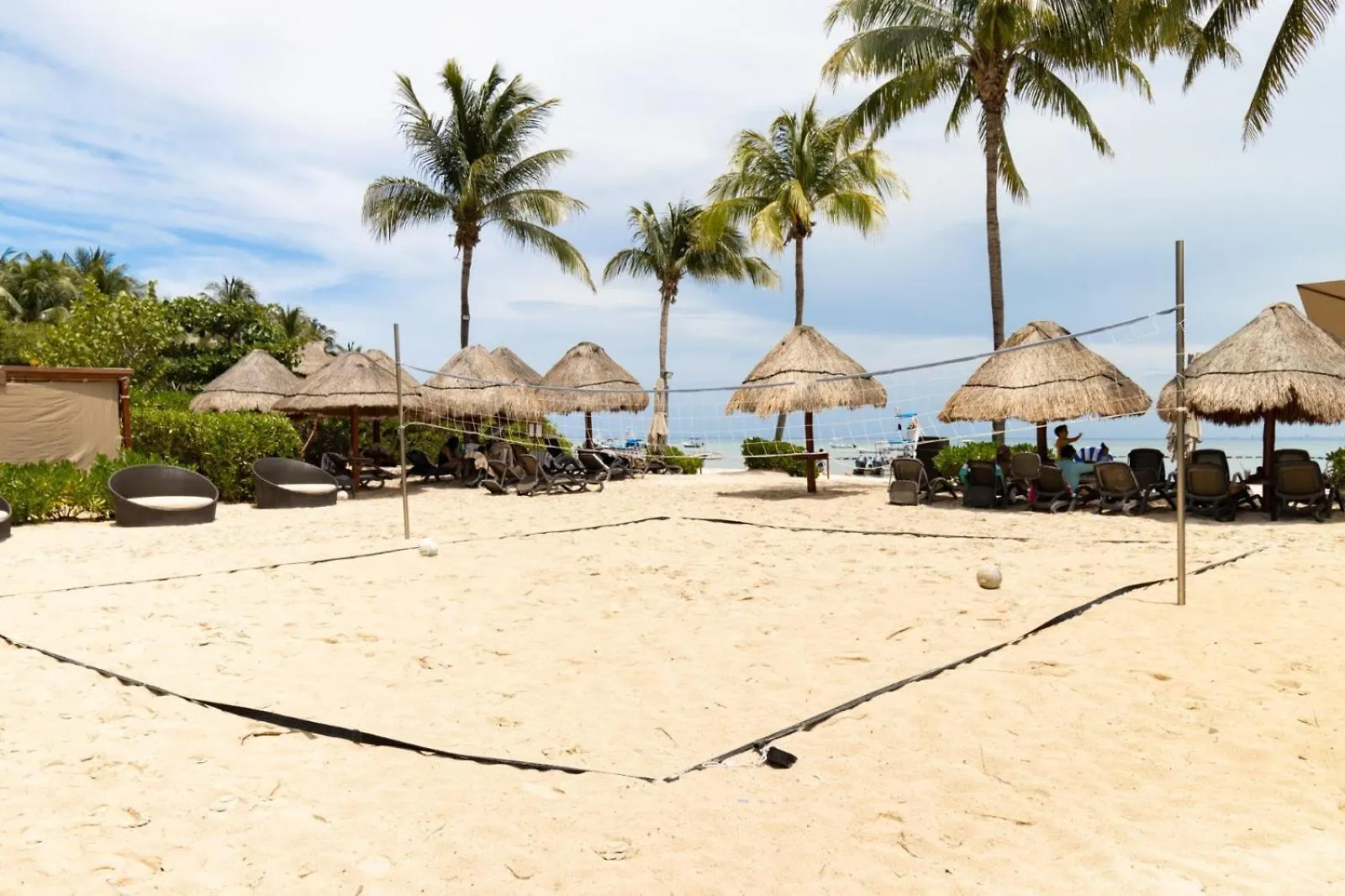 Aparthotel The Elements Oceanfront & Beachside Condo Hotel Playa del Carmen