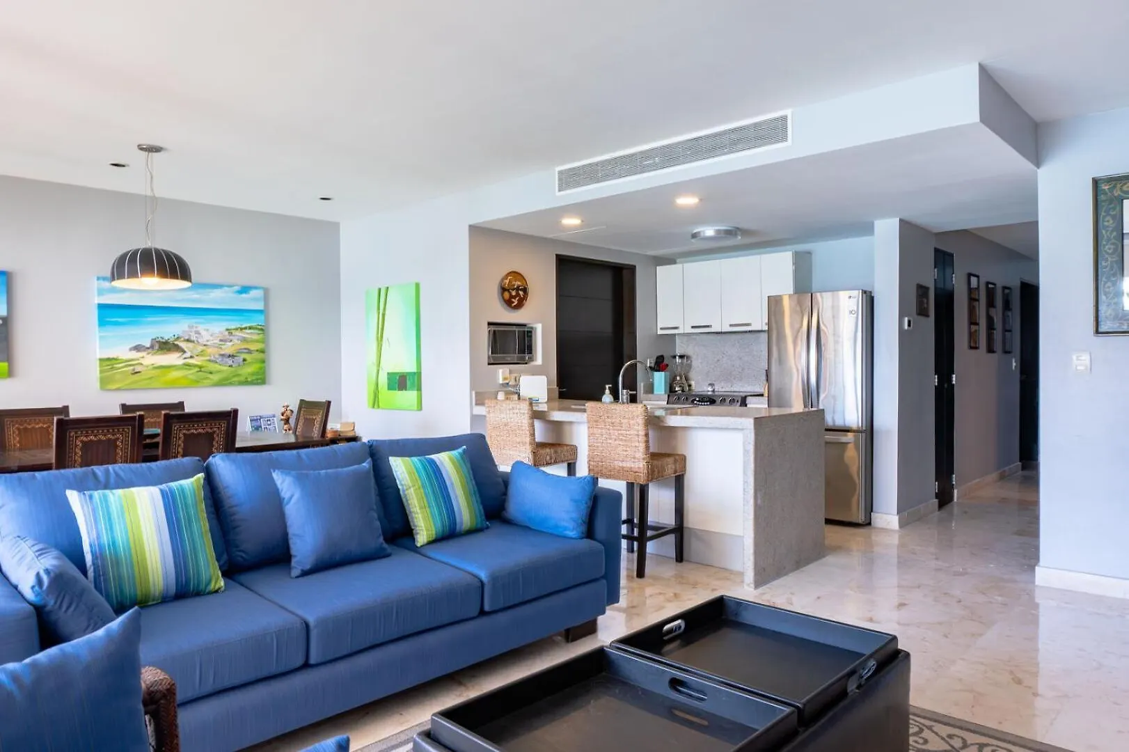 The Elements Oceanfront & Beachside Condo Hotel Playa del Carmen Aparthotel