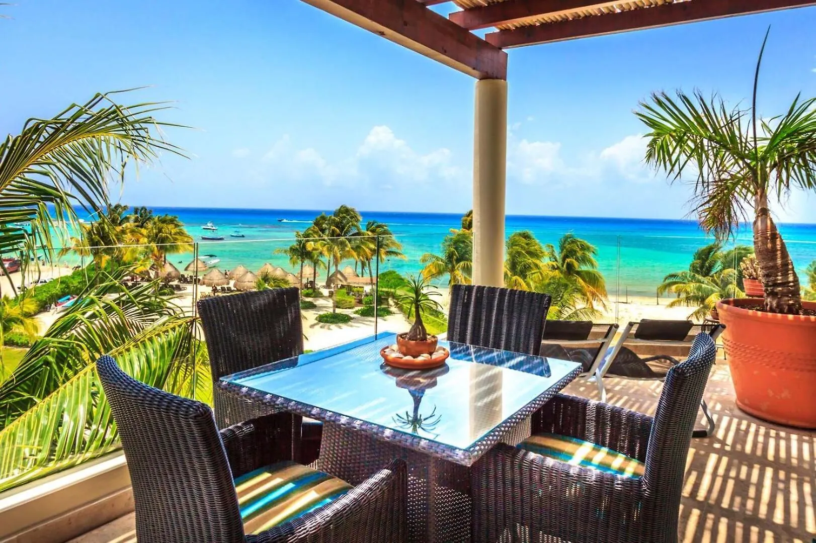 The Elements Oceanfront & Beachside Condo Hotel Πλάγια Ντελ Κάρμεν 4*,  Μεξικό