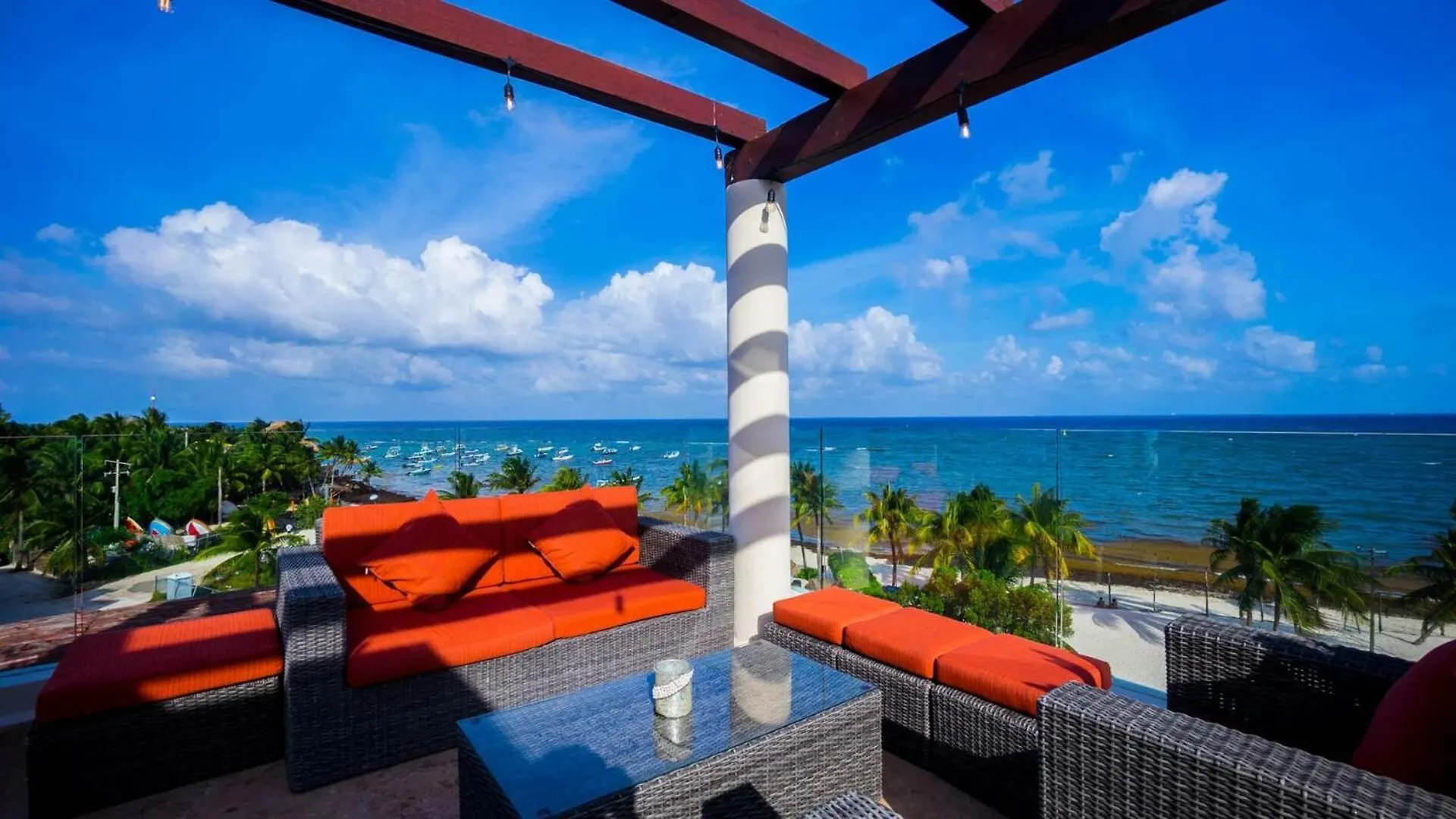 The Elements Oceanfront & Beachside Condo Hotel Playa del Carmen