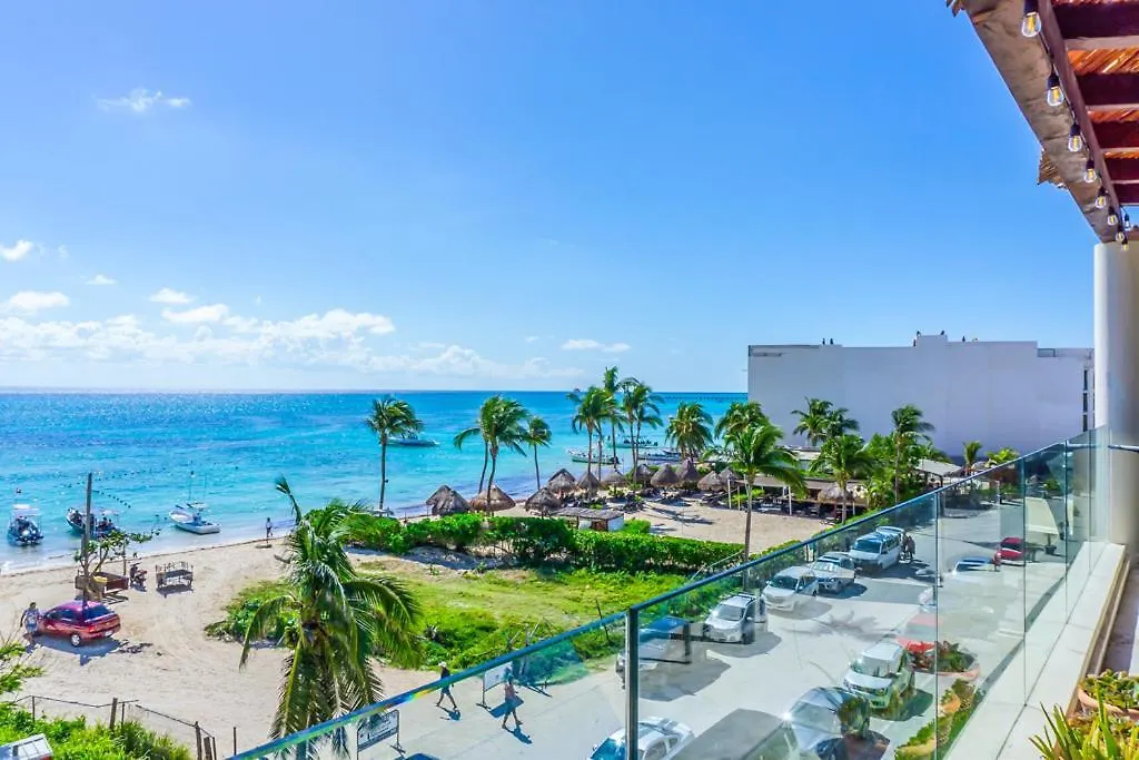 **** Aparthotel The Elements Oceanfront & Beachside Condo Hotel Playa del Carmen Mexico